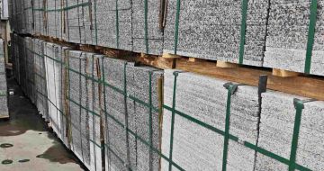 白山芙蓉白地铺石，石材地铺石