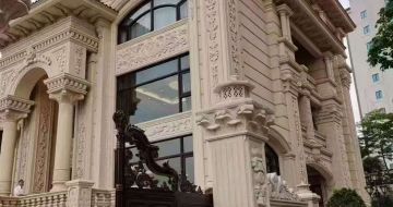 白山黄金麻别墅外墙异形定制