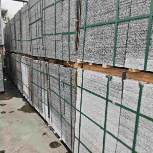 白山芙蓉白地铺石，石材地铺石