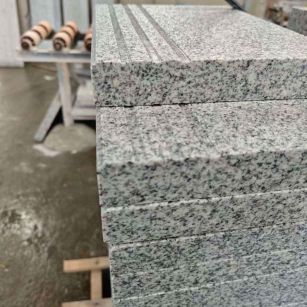 白山芝麻白楼梯踏步