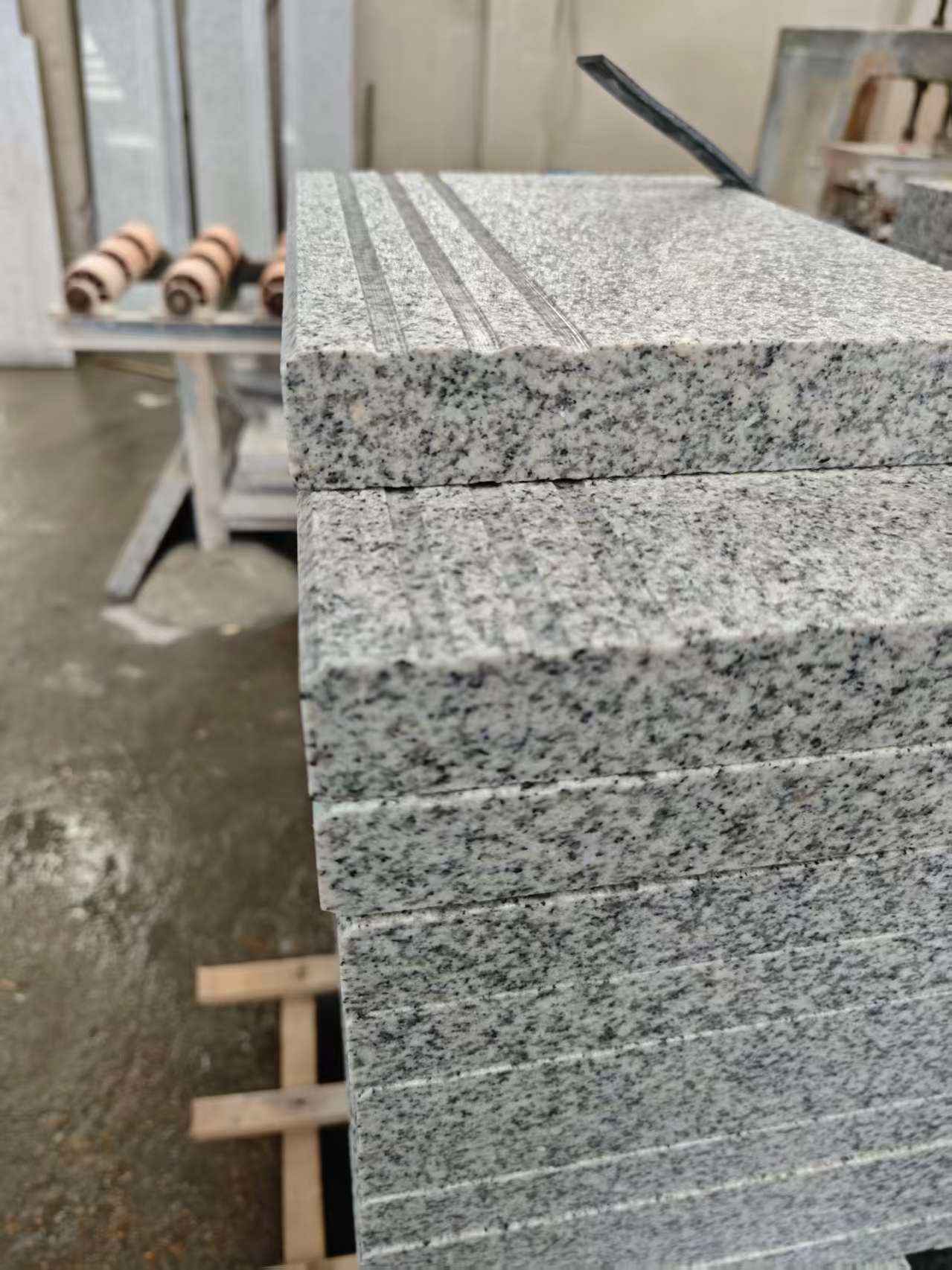 白山芝麻白楼梯踏步